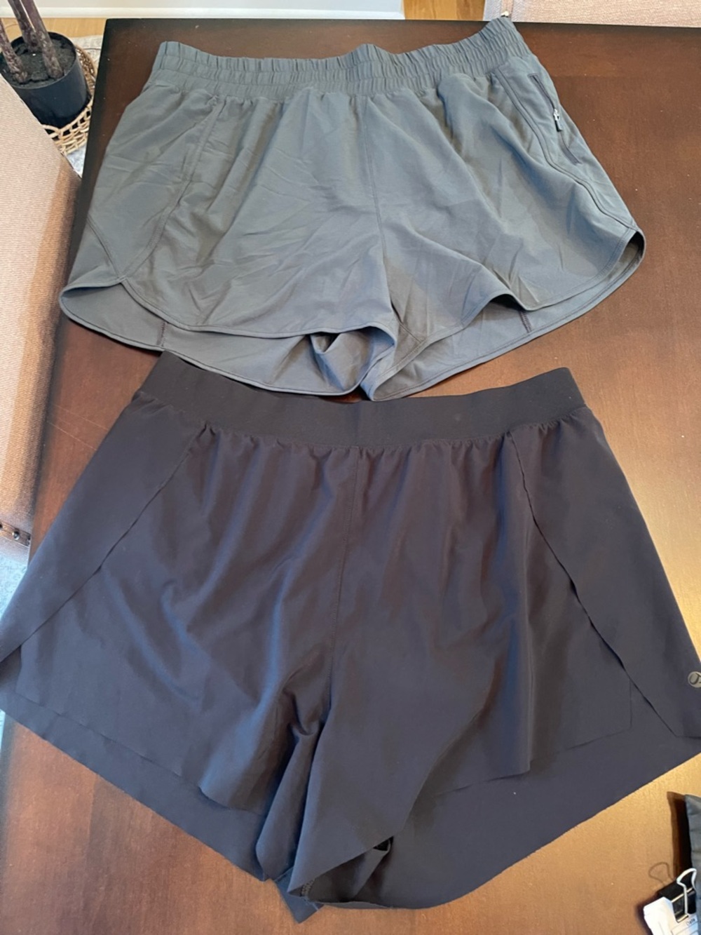 CRZ YOGA Women's Athletic Shorts - Black and Gray